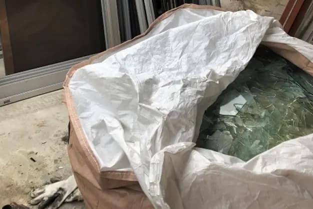産業廃棄物のガラス・陶磁器を適正処理！
